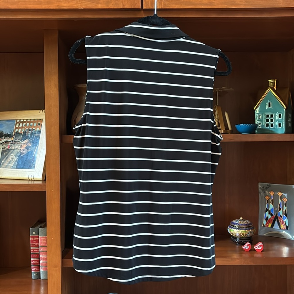 NWT Tommy Hilfiger Women’s LG Sleeveless Collared 1/4 Zip Black/White Stripe Top - Picture 5 of 8